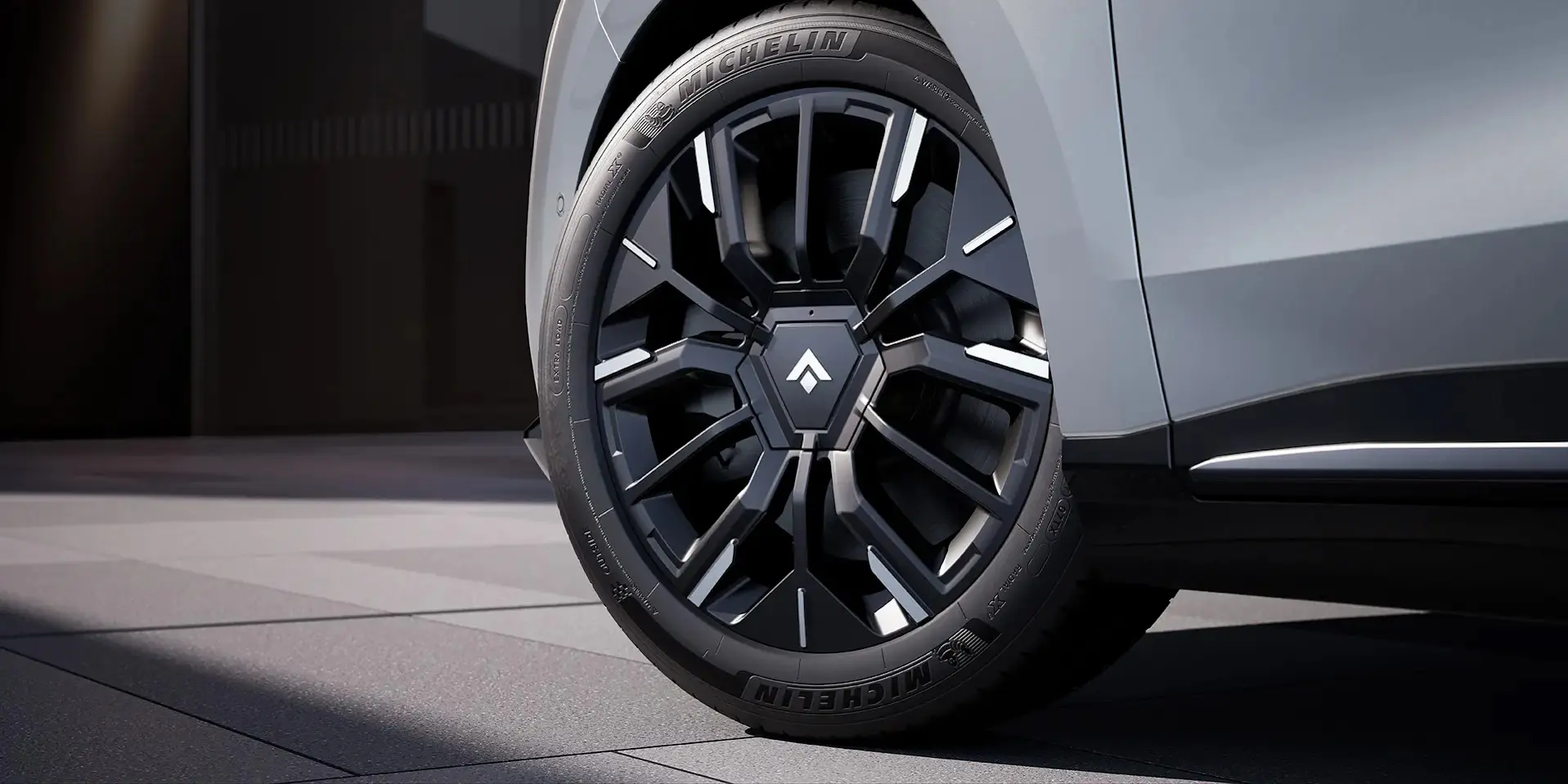 AION HYPTEC HT - The Power of Elegant 02